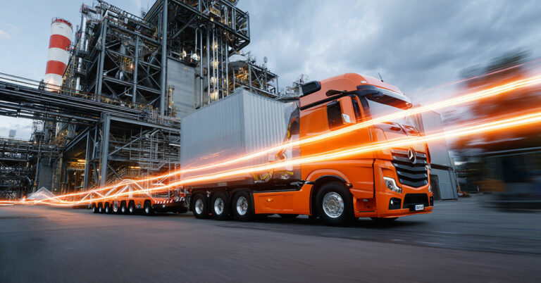 industrie-schwerlasttransport-data-warehouse-featured-de